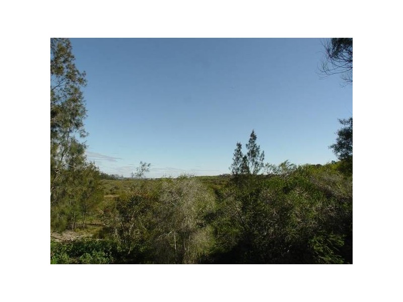 11 Fishermans Walk, Hawks Nest NSW 2324
