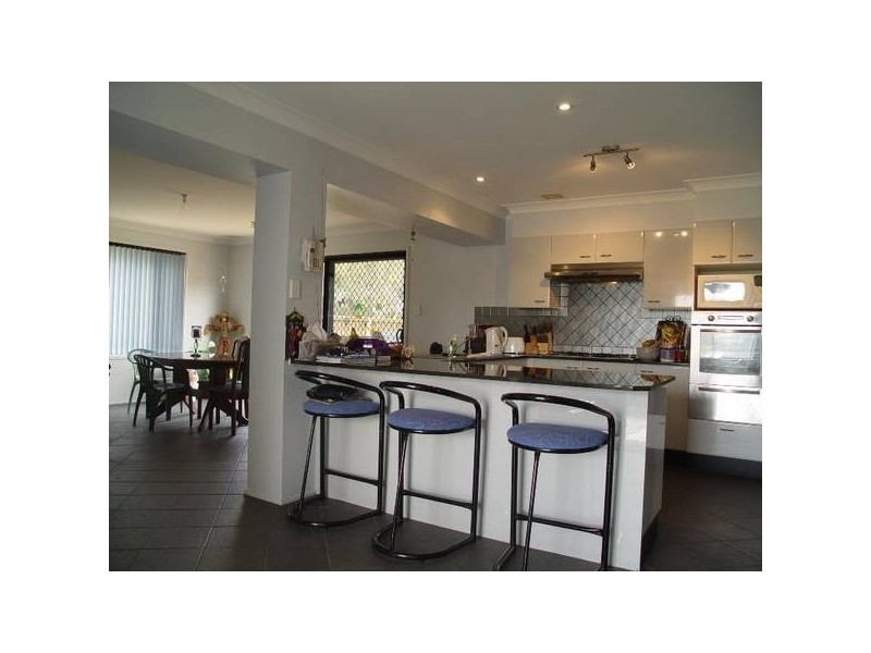 1 Admiralty Avenue, Tea Gardens NSW 2324