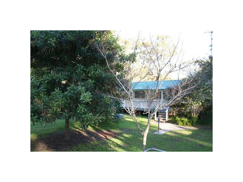 55 Cambage Street, Pindimar NSW 2324