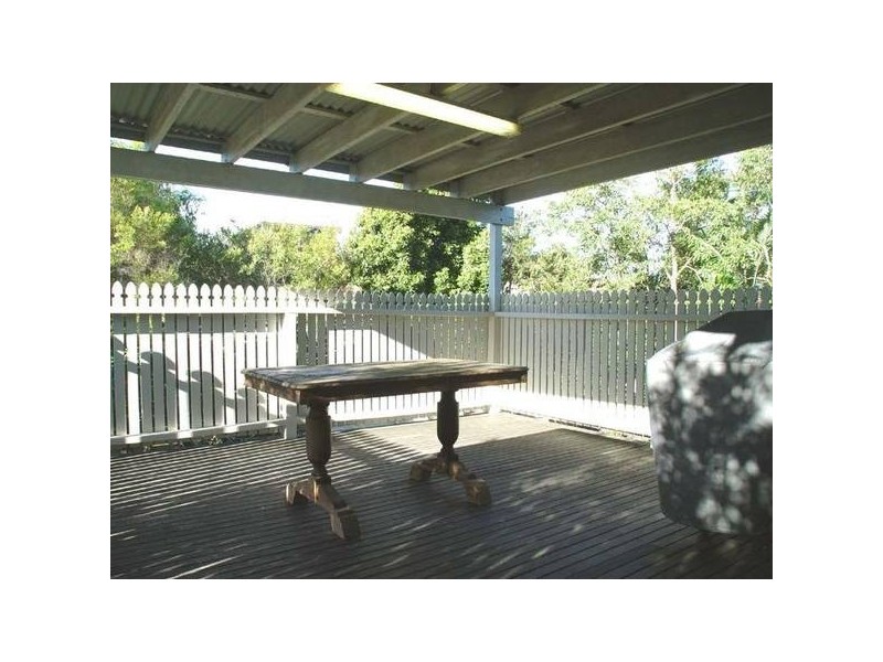 16 Moira Parade, Hawks Nest NSW 2324
