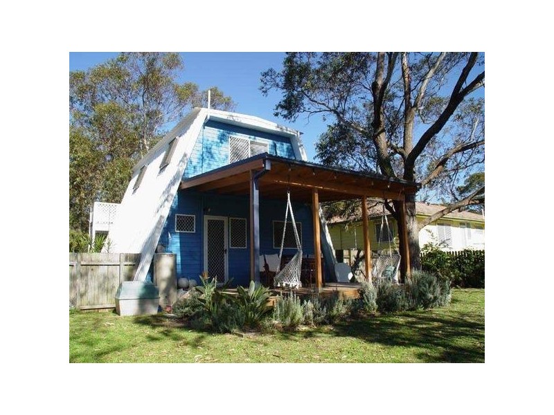 13 Morang Street, Hawks Nest NSW 2324