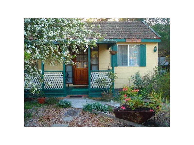 11 Kurrawong Avenue, Hawks Nest NSW 2324