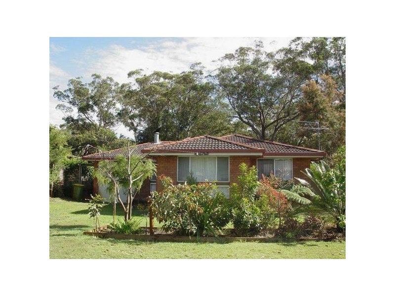 39 Yamba Street, Hawks Nest NSW 2324
