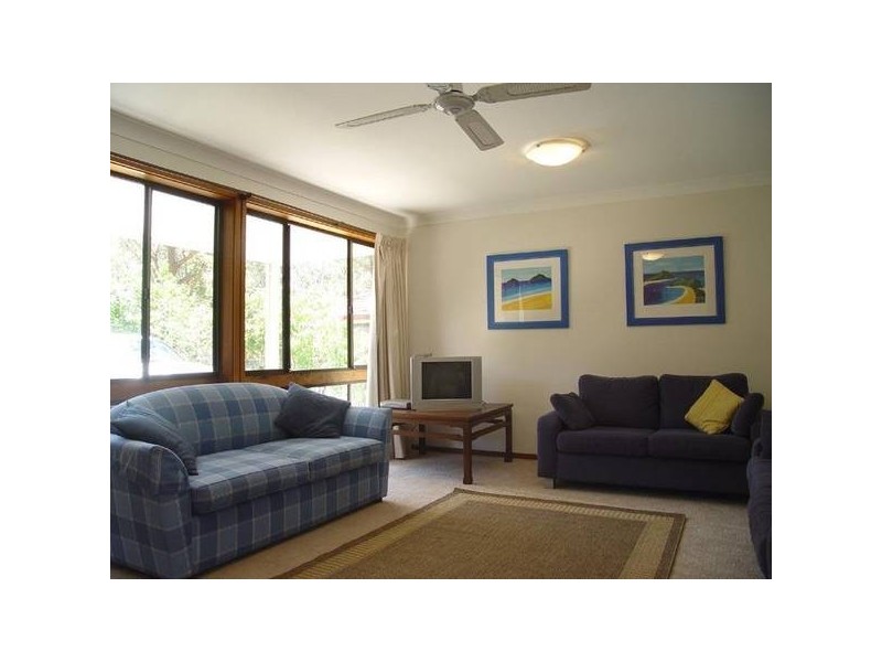 27 Tuloa Avenue, Hawks Nest NSW 2324