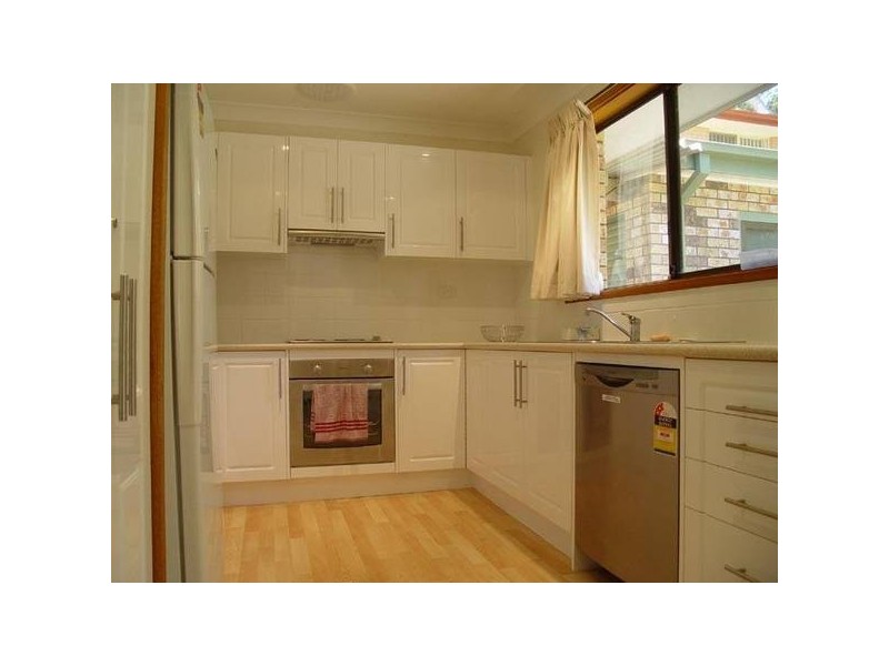 27 Tuloa Avenue, Hawks Nest NSW 2324