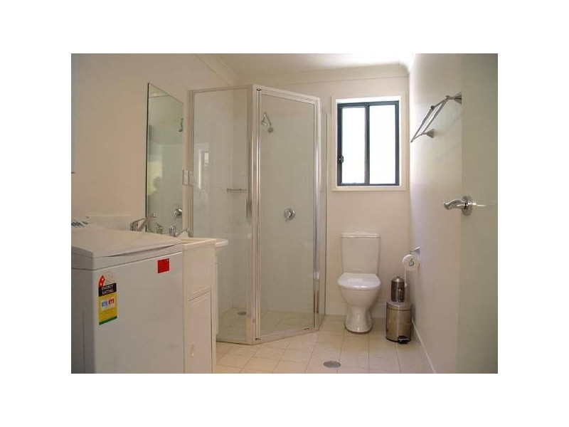 1/5 Russell Street, Hawks Nest NSW 2324