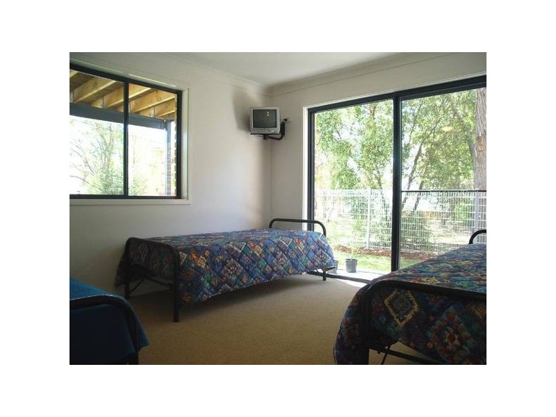 2/5 Russell Street, Hawks Nest NSW 2324