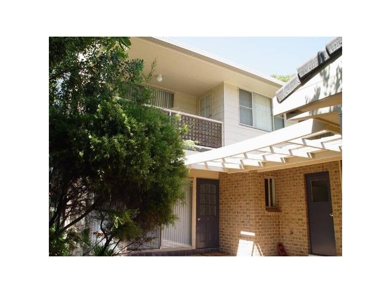 1/10 Bowral Street, Hawks Nest NSW 2324