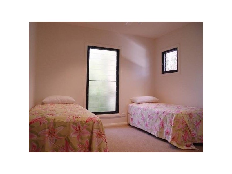 2/82 Yamba Street, Hawks Nest NSW 2324