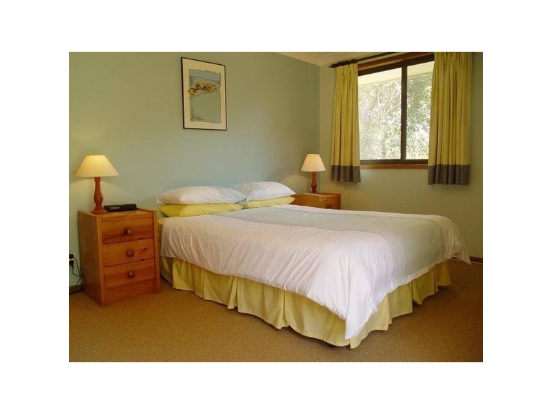2/19 Cooloon Street, Hawks Nest NSW 2324
