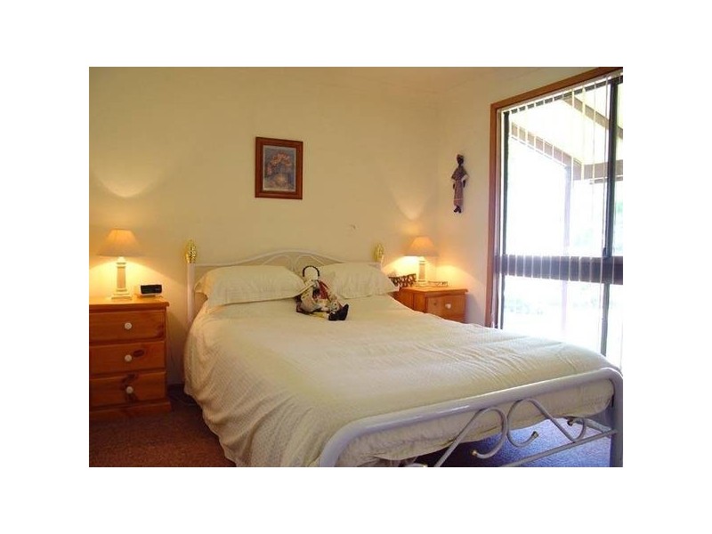 43 Albatross Avenue, Hawks Nest NSW 2324