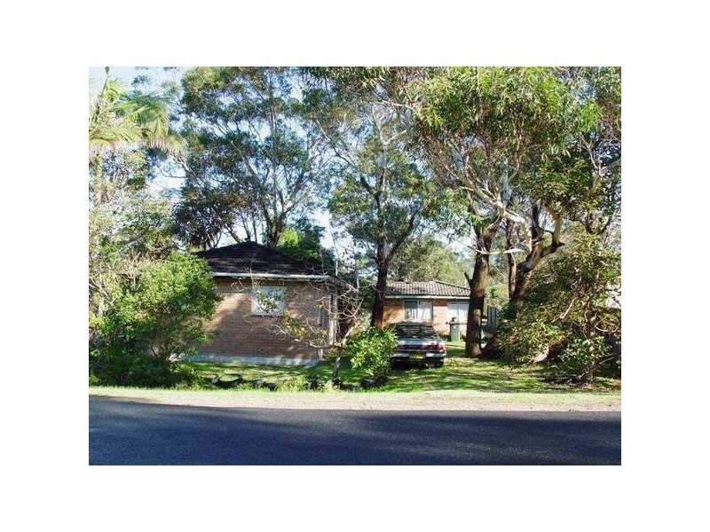 12 Curlew Avenue, Hawks Nest NSW 2324