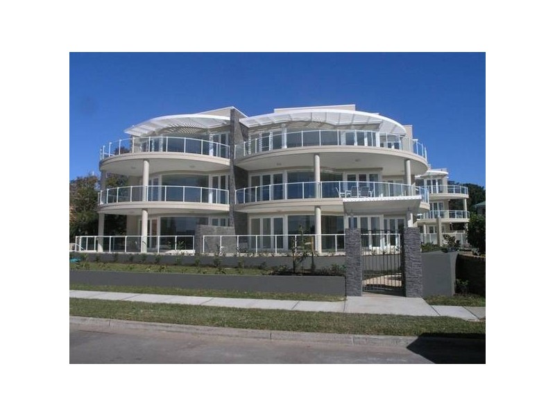 31-33 MARINE Drive, Tea Gardens NSW 2324