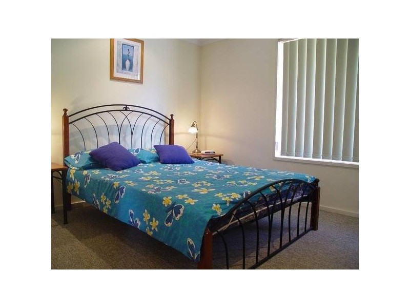 2/16 Bennett Street, Hawks Nest NSW 2324