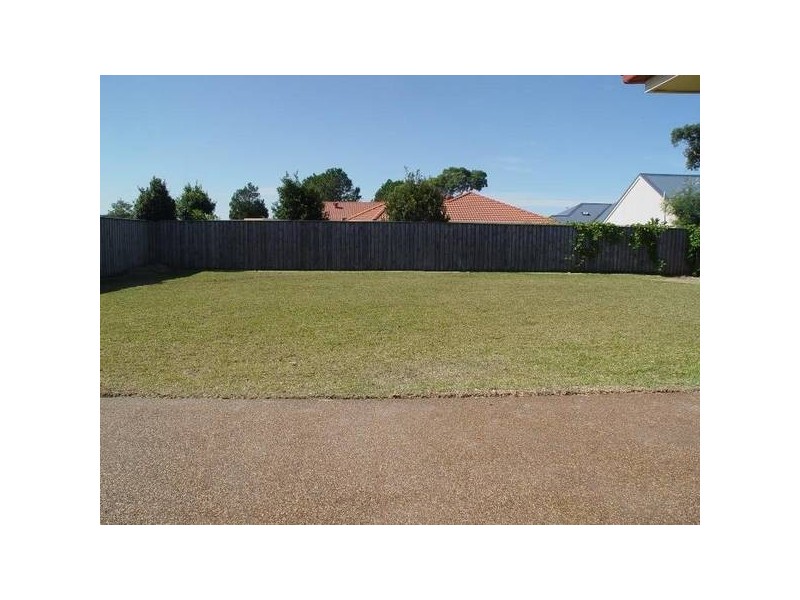 10 Ayres Avenue, Tea Gardens NSW 2324