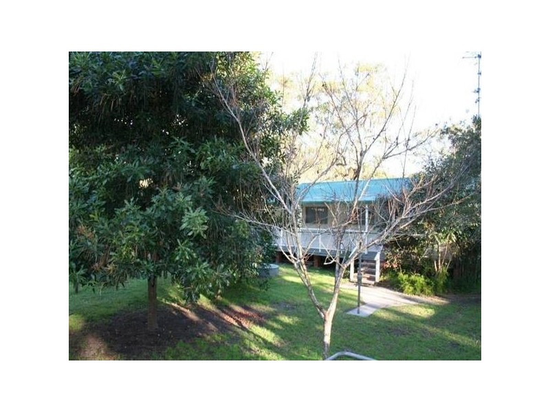 55 Cambage Street, Pindimar NSW 2324
