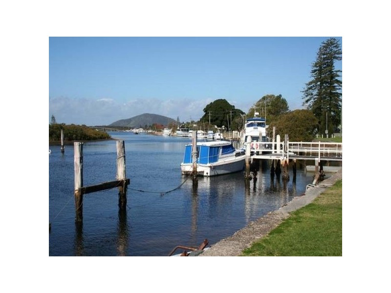 1 Stockmans Way, Tea Gardens NSW 2324