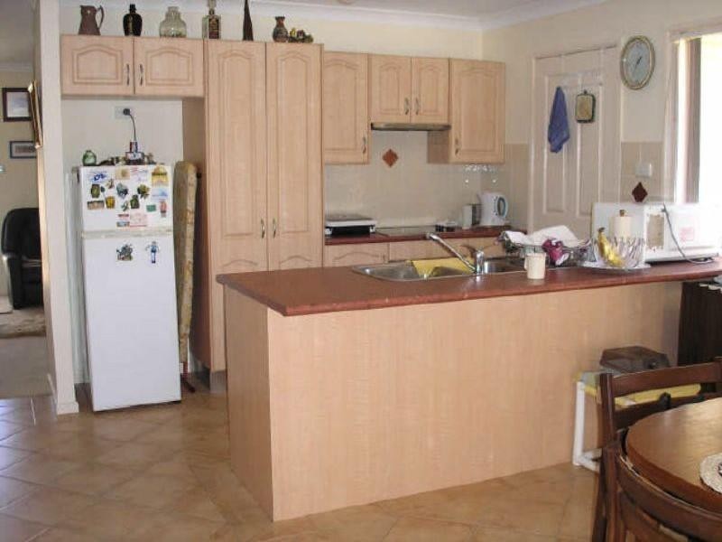1/3 Spinifex Avenue, Tea Gardens NSW 2324