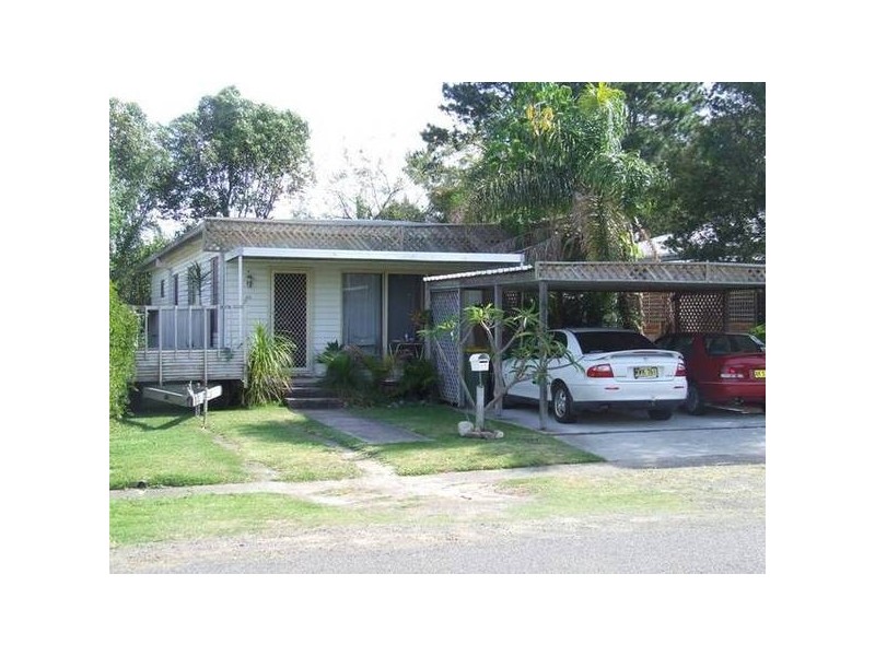 40 Coupland Avenue, Tea Gardens NSW 2324