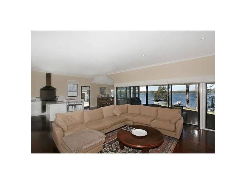 4 Merriwa Boulevard, North Arm Cove NSW 2324