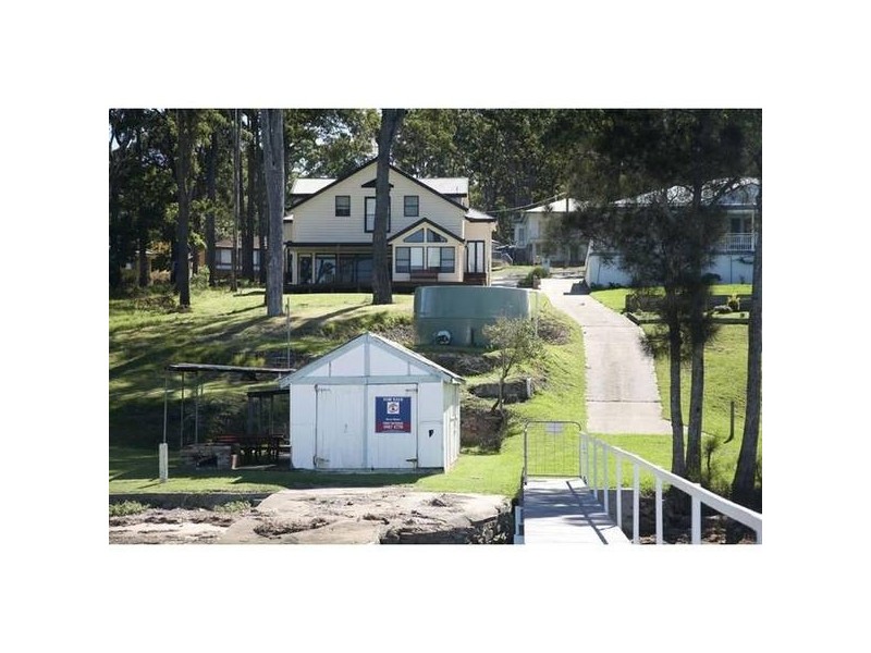 4 Merriwa Boulevard, North Arm Cove NSW 2324