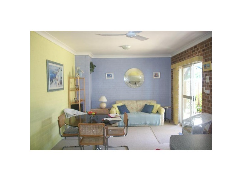8/18 Patanga Street, Hawks Nest NSW 2324