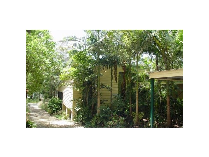 83 COVE BOULEVARDE, North Arm Cove NSW 2324