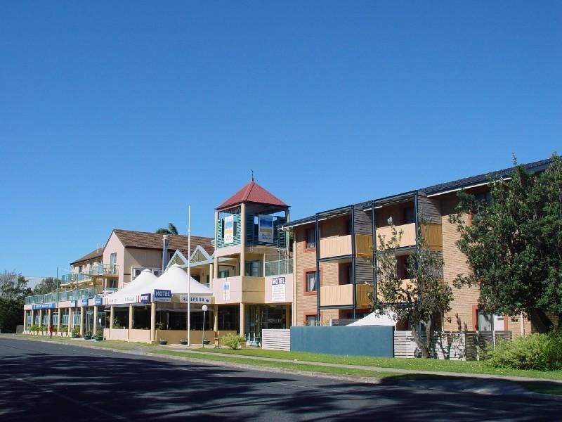 408/100 Booner, Hawks Nest NSW 2324