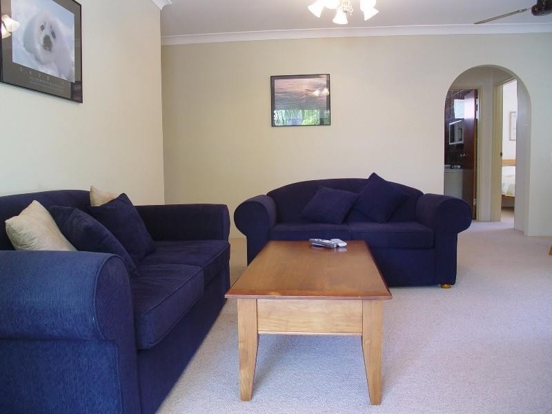 4/70 Mirreen Street, Hawks Nest NSW 2324