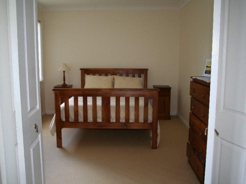 5 Pelican Avenue, Hawks Nest NSW 2324