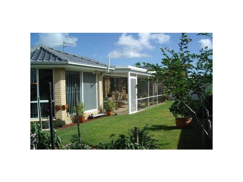 9 Holbert Close, Tea Gardens NSW 2324