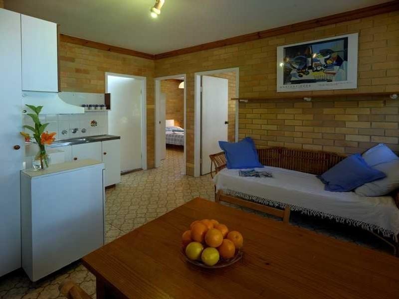 87 The Boulevarde, Hawks Nest NSW 2324