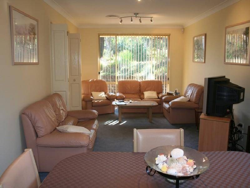 6 Dolphin Avenue, Hawks Nest NSW 2324