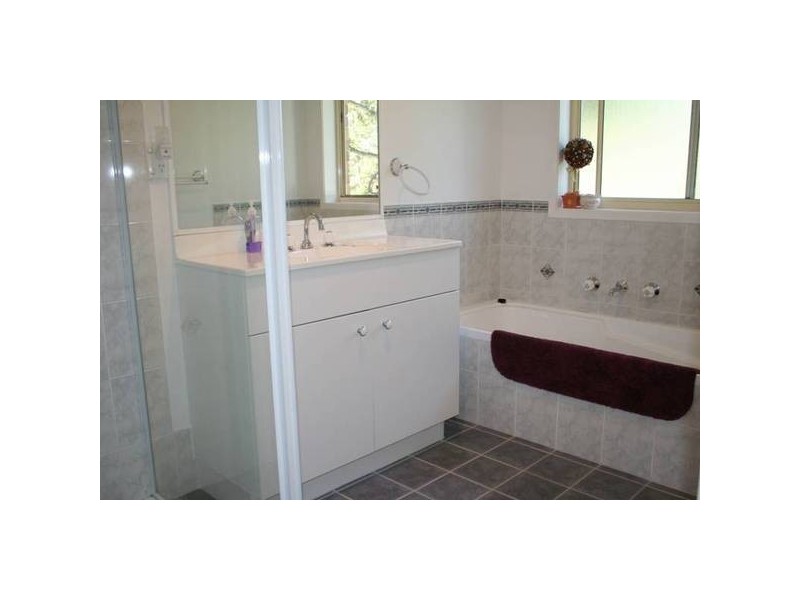 6 Dolphin Avenue, Hawks Nest NSW 2324