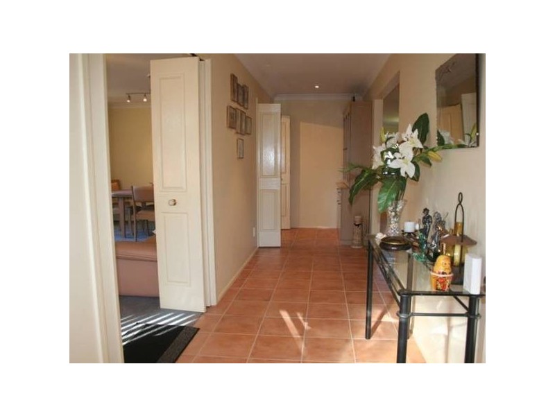 6 Dolphin Avenue, Hawks Nest NSW 2324
