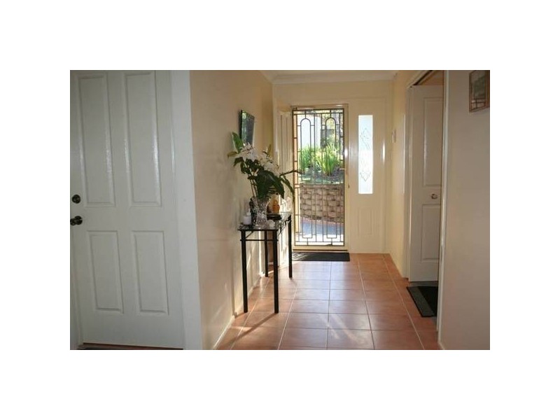 6 Dolphin Avenue, Hawks Nest NSW 2324