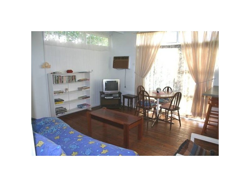 8 Bennett Street, Hawks Nest NSW 2324