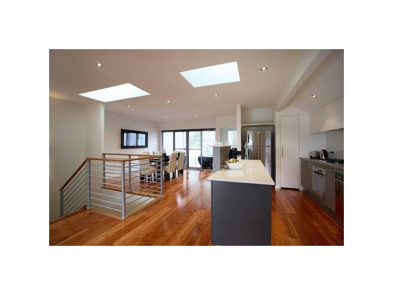 2/6 Muneela Street, Hawks Nest NSW 2324
