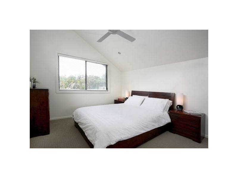 2/6 Muneela Street, Hawks Nest NSW 2324