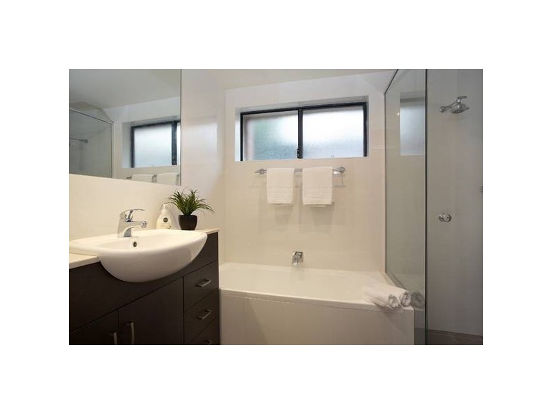 2/6 Muneela Street, Hawks Nest NSW 2324