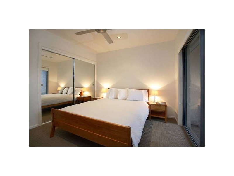 2/6 Muneela Street, Hawks Nest NSW 2324