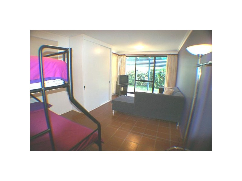 1/7 Russell Street, Hawks Nest NSW 2324