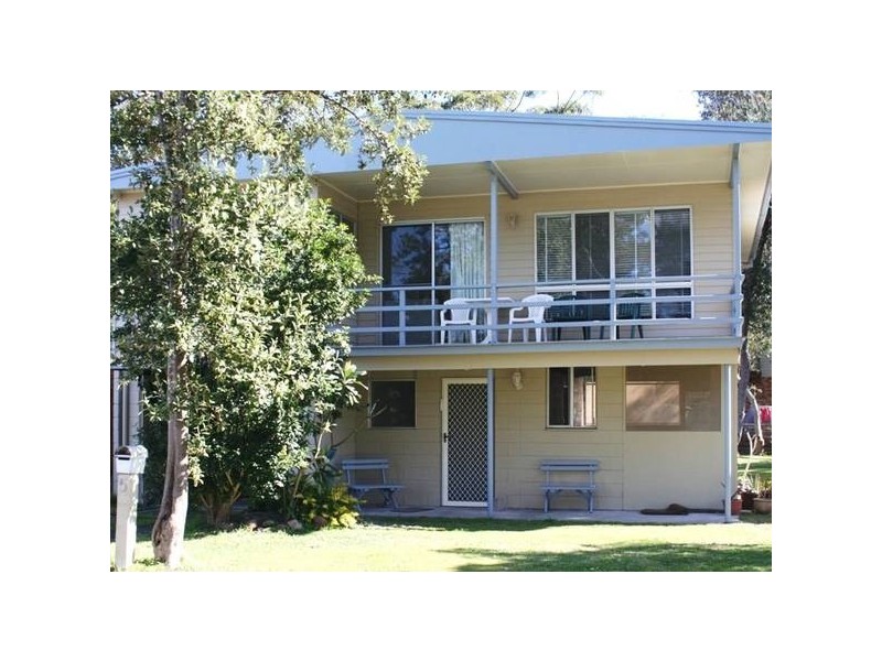 5 Muneela, Hawks Nest NSW 2324