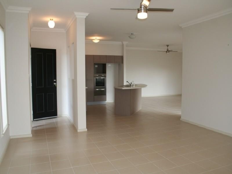 2/82 Myall Street, Tea Gardens NSW 2324