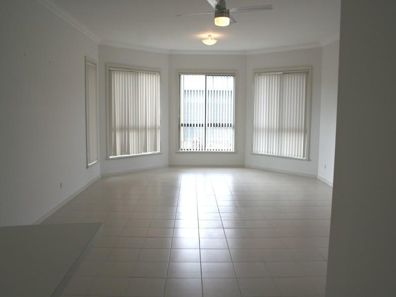 2/82 Myall Street, Tea Gardens NSW 2324