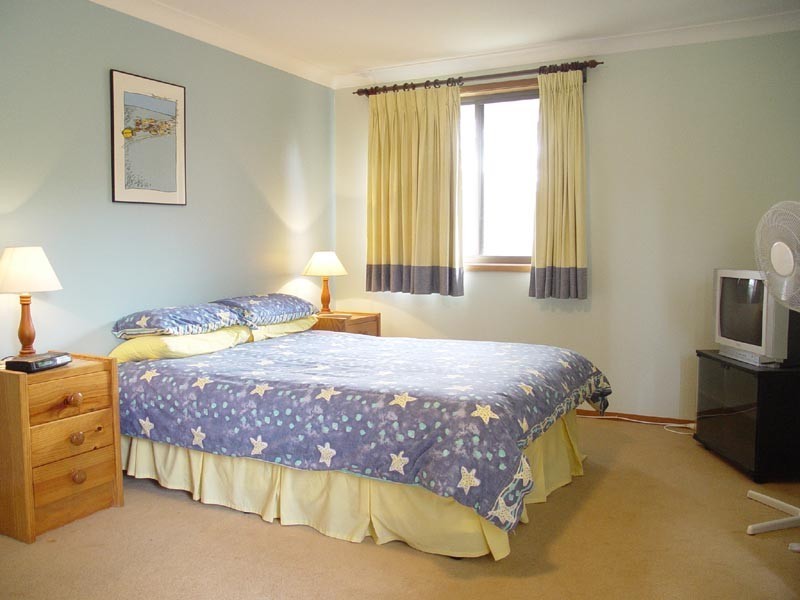 2/19 Cooloon Street, Hawks Nest NSW 2324