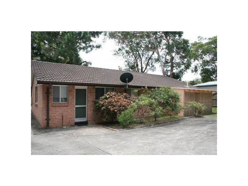 1&2/18 Binda Street, Hawks Nest NSW 2324