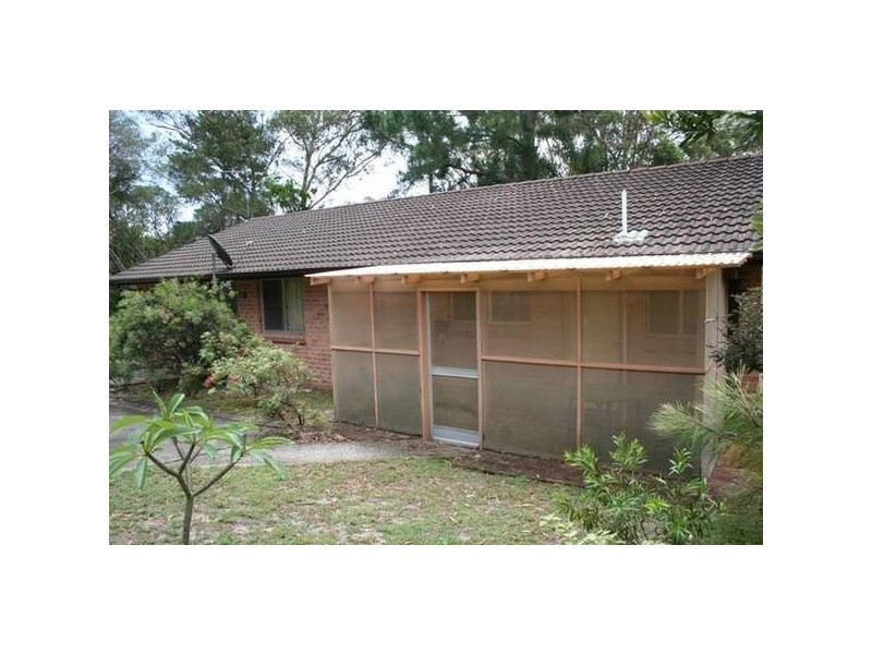1&2/18 Binda Street, Hawks Nest NSW 2324
