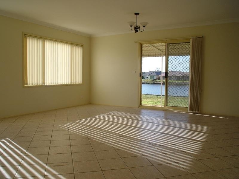 15 Admiralty Avenue, Tea Gardens NSW 2324