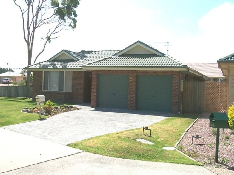 21 Billabong Avenue, Tea Gardens NSW 2324